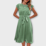Ana | Vestido corto de manga corta plisado y casual